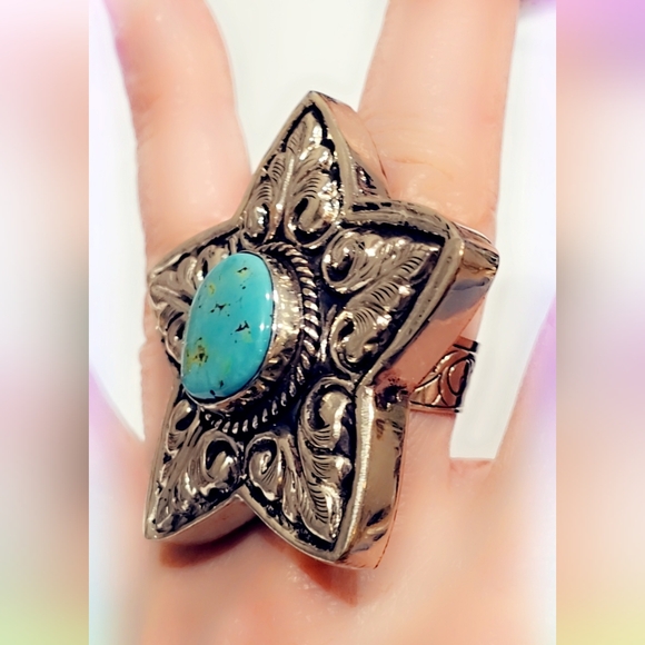 Huge 🌟 Star Turquoise Handcrafted Tibetan Ring - Picture 4 of 6
